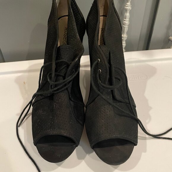 ROSEGOLD - Black heeled lace-up wedge boots (US 9) - Picture 2 of 5